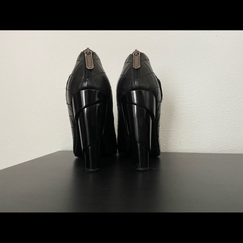 CHANEL Quilted Calfskin Heels Pumps Size 38.5